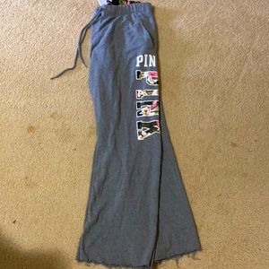 Vs pink tropical boyfriend sweats large